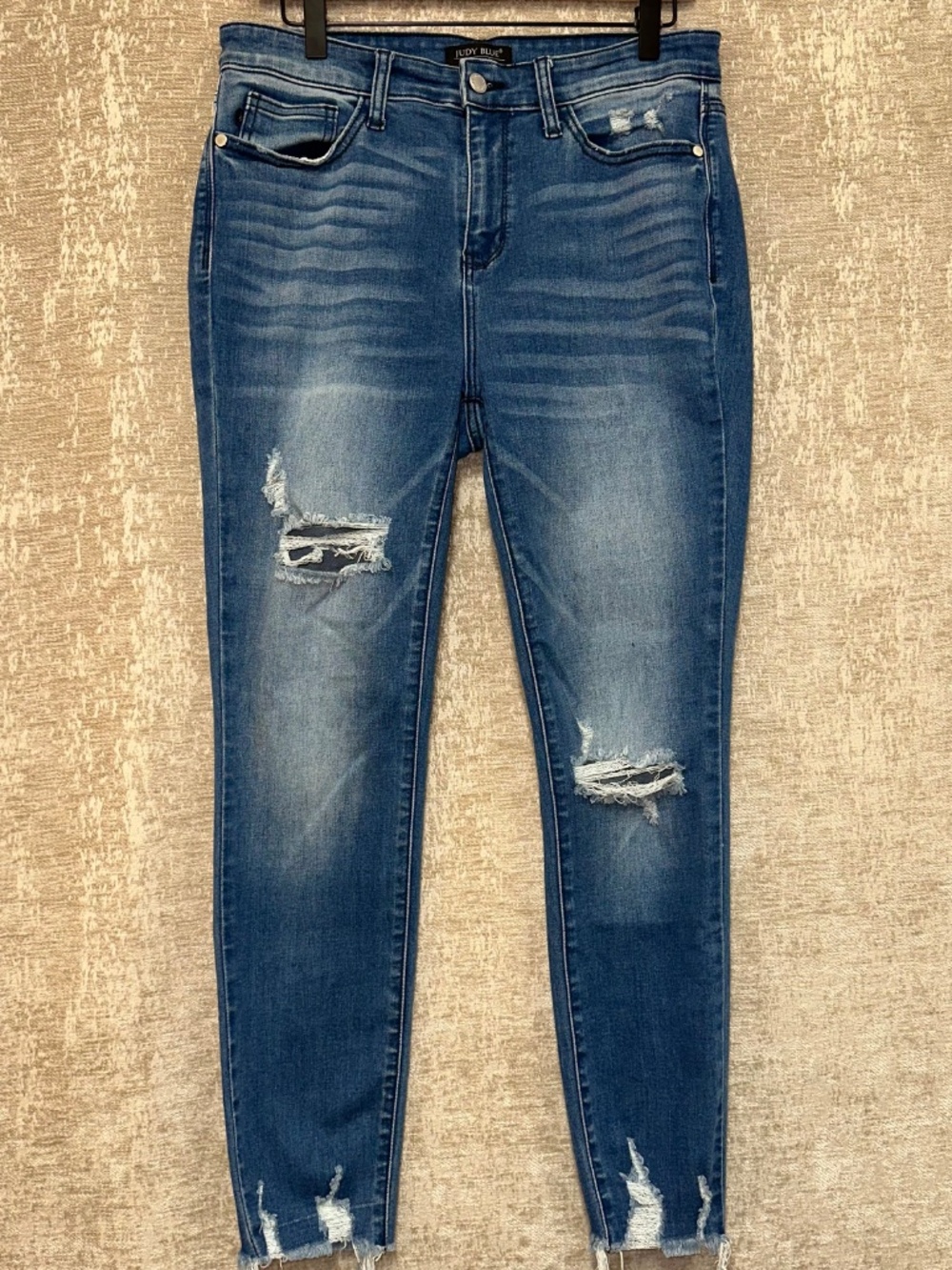 Judy Blue Distressed Skinny Jeans Stretch Denim Ankle distressed JB82206MD - Picture 2 of 6